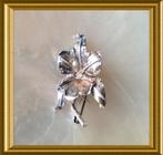 Mooie zilveren bloem broche : orchidee, Sieraden, Tassen en Uiterlijk, Antieke sieraden, Ophalen of Verzenden, Zilver, Broche