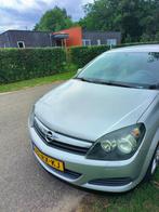 Opel Astra 1.6 16V GTC 2005 Grijs, Auto's, Opel, Voorwielaandrijving, 15 km/l, 1145 kg, 4 cilinders