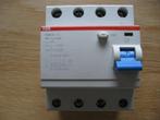 ABB 25A aardlekschakelaar 300mA, Ophalen, Gebruikt