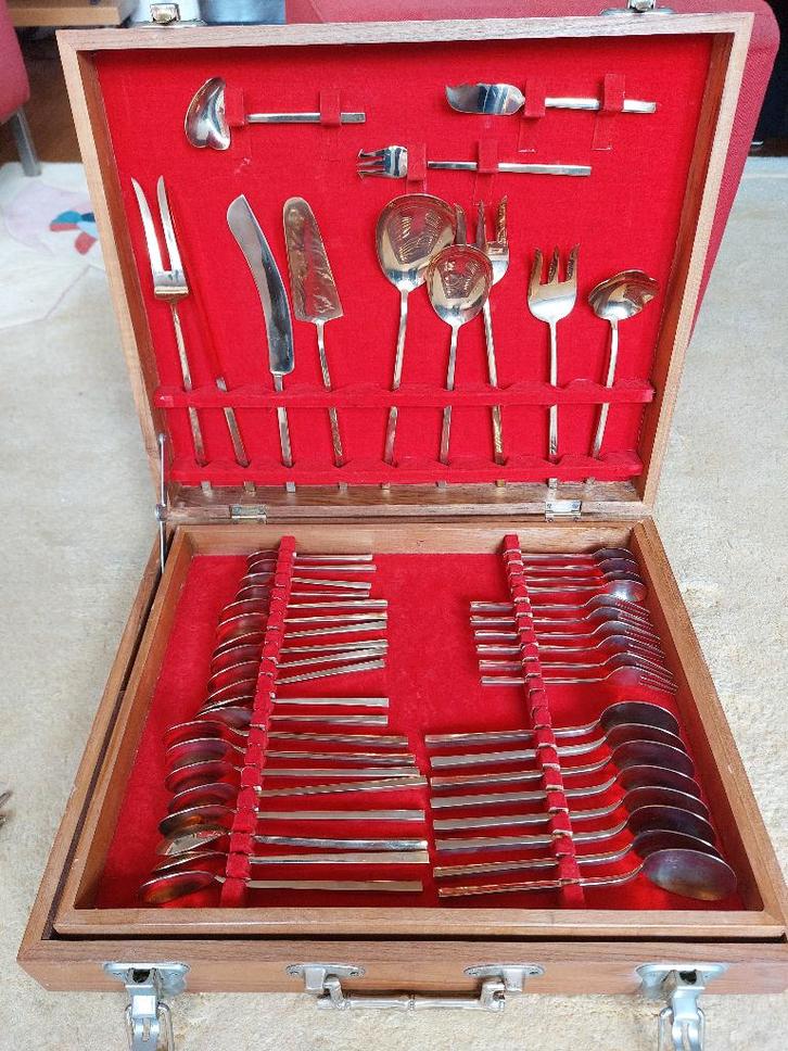 Luxe brons bestek voor 8 personen, Huis en Inrichting, Keuken | Bestek, Nieuw, Bestekset, Overige materialen, Ophalen of Verzenden