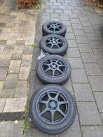 Winterbanden 185/60/R15 Aygo, C1 en 108 op velg., Auto-onderdelen, Ophalen, Gebruikt, 15 inch, Banden en Velgen