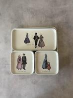 Vintage Villeroy & Boch taartschaal klederdracht, Antiek en Kunst, Antiek | Schalen, Ophalen of Verzenden
