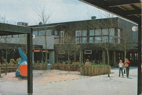 AMERICA Het Meerdal  Bungalowpark Sporthuis Centrum, Verzamelen, Ansichtkaarten | Nederland, Gelopen, Limburg, 1980 tot heden