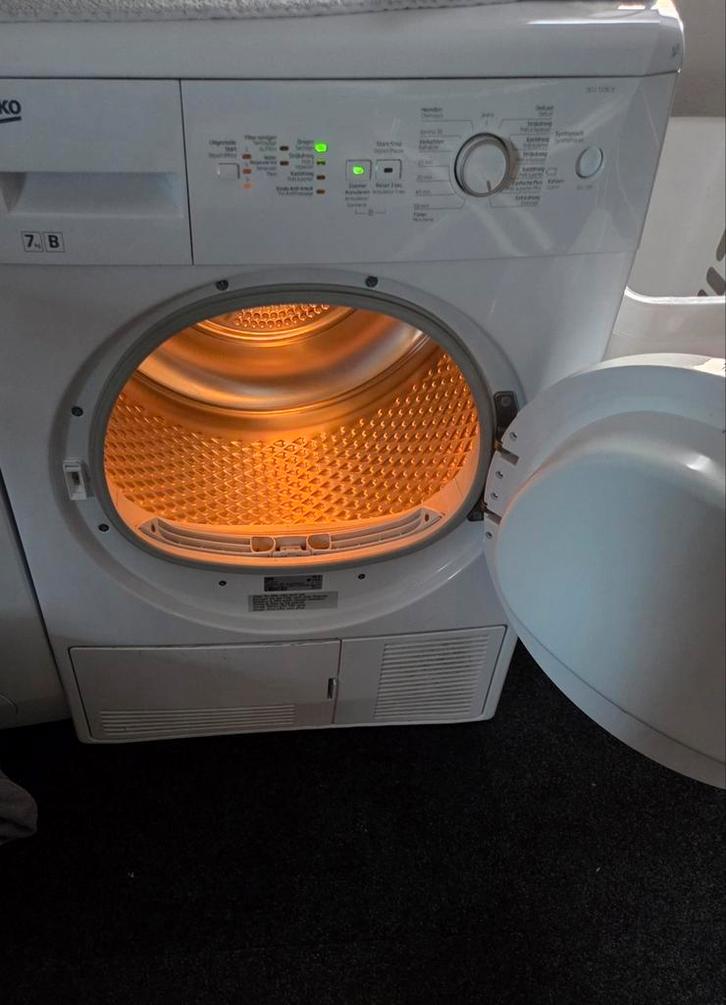Beko DCU 7230x Droger - Condensdroger, Witgoed en Apparatuur, Wasdrogers, Gebruikt, Condens, Voorlader, 6 tot 8 kg, 85 tot 90 cm