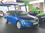 Skoda Octavia Combi 1.2 TSI Greentech Elegance Businessline, Euro 5, Stof, Gebruikt, Zwart