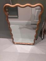 Houten spiegel met golvende rand, Ophalen, Minder dan 50 cm, Nieuw, Minder dan 100 cm