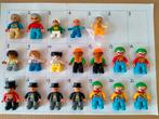 Duplo poppetjes opa oma baby donker bleek clown net pak, Kinderen en Baby's, Speelgoed | Duplo en Lego, Ophalen of Verzenden, Zo goed als nieuw