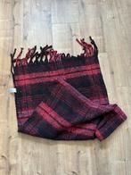 Rood zwarte sjaal Even&Odd, Maat 46/48 (XL) of groter, Ophalen of Verzenden, Sjaal, Gedragen