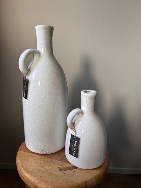 Brynxz set vazen (Twee ), Huis en Inrichting, Woonaccessoires | Vazen, Zo goed als nieuw, Wit, Minder dan 50 cm, Aardewerk of Porselein