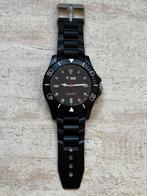 Hangklok QUARTZ, Huis en Inrichting, Woonaccessoires | Klokken, Ophalen, Zo goed als nieuw, Analoog, Wandklok