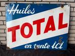 Emaille reclamebord Total 1962, Verzamelen, Merken en Reclamevoorwerpen, Ophalen, Reclamebord, Gebruikt, X