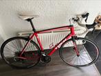 Trek madone 2.1, Fietsen en Brommers, Fietsen | Racefietsen, Overige merken, Heren, Aluminium, Ophalen of Verzenden