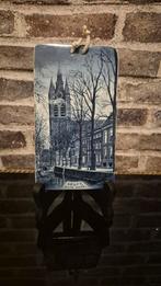 Antieke Delftse Tegel met Oude Kerk, Ophalen of Verzenden