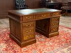 Klassiek Engels bureau #500, Ophalen of Verzenden, Zo goed als nieuw, Bureau