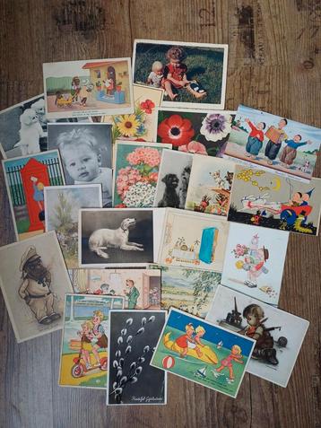 Oude Ansichtkaarten Kinderen - Jaren '30-'50 beschikbaar voor biedingen