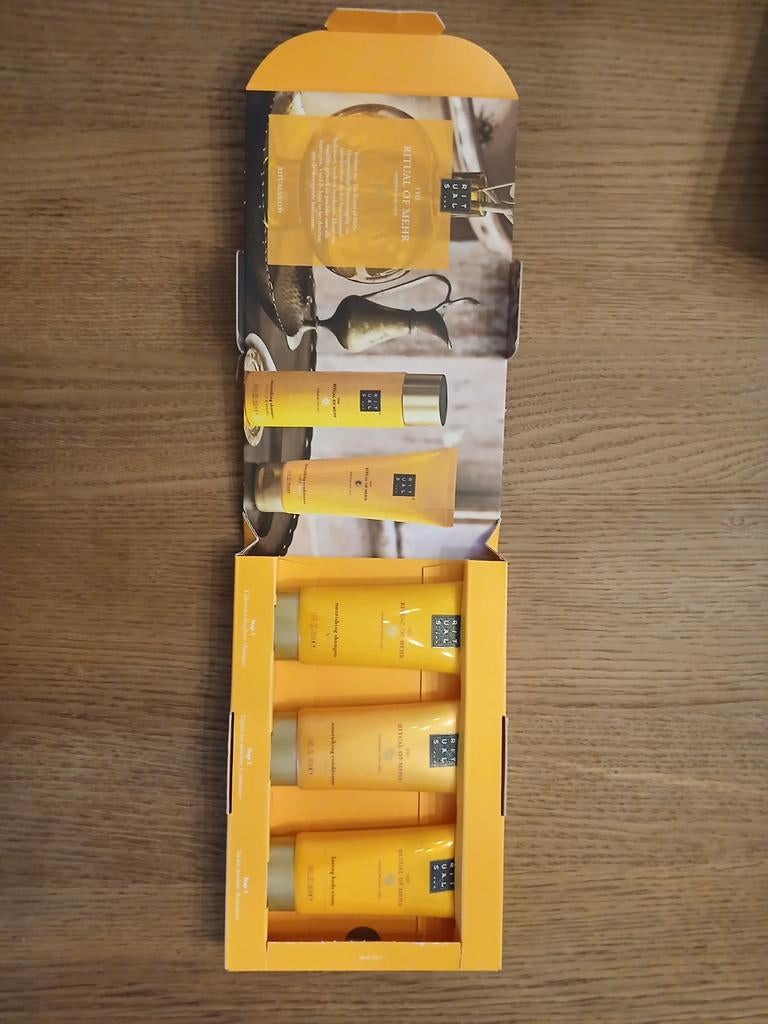 Rituals of Mehr Cadeauset - Nieuw, Ophalen of Verzenden, Nieuw, Bodylotion, Crème of Olie