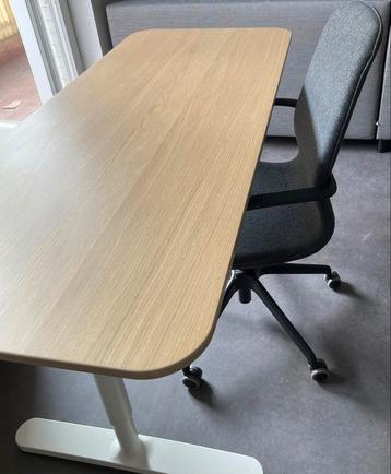 Bureau en stoel verstelbaar