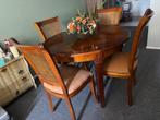 Stevige eettafel, uitschuifbaar met 4 stoelen erbij, Huis en Inrichting, Tafels | Eettafels, Ophalen, Overige materialen, Gebruikt