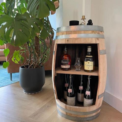 Uniek Wijnrek van Kastanjehouten Wijnvat – “Sauvignon Blanc”, Huis en Inrichting, Woonaccessoires | Wijnrekken, Nieuw, 75 cm of meer