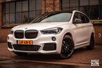 BMW X1 20I Xdrive  M-sport Panodak trekhaak Harman en Kardon, Auto's, 1998 cc, Wit, Leder, Vierwielaandrijving