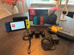 Nintendo Switch Compleet met Accessoires, Spelcomputers en Games, Games | Nintendo Switch, Avontuur en Actie, Online, Gebruikt