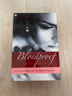 Lori Andrews - Bloedproef, Ophalen of Verzenden, Zo goed als nieuw, Nederland