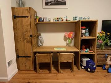 speelmeubel beschikbaar voor biedingen