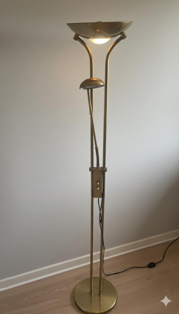 Mooie messing vloerlamp met leeslamp –verstelbaar en dimbaar, Huis en Inrichting, Lampen | Vloerlampen, Zo goed als nieuw, 150 tot 200 cm