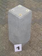 Te koop:betonpoeren,stiepen,draadeinden, stelplaten, Ophalen of Verzenden, Nieuw, IJzer, Overige typen