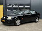 Opel Vectra 2.2-16V Elegance, ruim, trekhaak,, Voorwielaandrijving, Gebruikt, 4 cilinders, 715 kg
