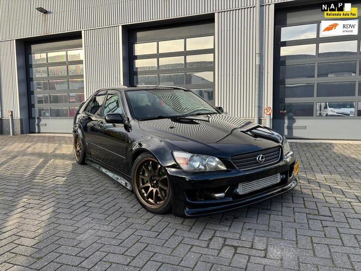 Lexus IS 200 Sport 2JZ 520PK 600NM STRAAT KANON, Auto's, Lexus, Bedrijf, Te koop, IS, ABS, Airbags, Airconditioning, Centrale vergrendeling