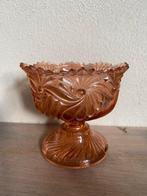 Artdeco roze persglas schaal op voet bonbonsschaal, Ophalen of Verzenden