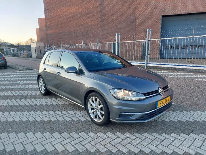 Volkswagen Golf 7.5 1.4 TSI 125 PK 5D DIGITAAL KLOK BJ 2017, Auto's, Volkswagen, Particulier, Golf, ABS, Achteruitrijcamera, Adaptieve lichten