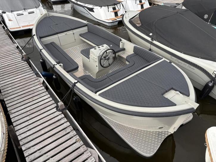 Steelfish 670 vaarklaar 60pk Honda grijs Loosdrecht, Watersport en Boten, Sloepen, Nieuw, 6 meter of meer, Overige brandstoffen