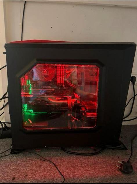 Gaming setup IGTX 970| Intel i5 4460|, Computers en Software, Desktop Pc's, Zo goed als nieuw, 3 tot 4 Ghz, SSD, Gaming, Ophalen