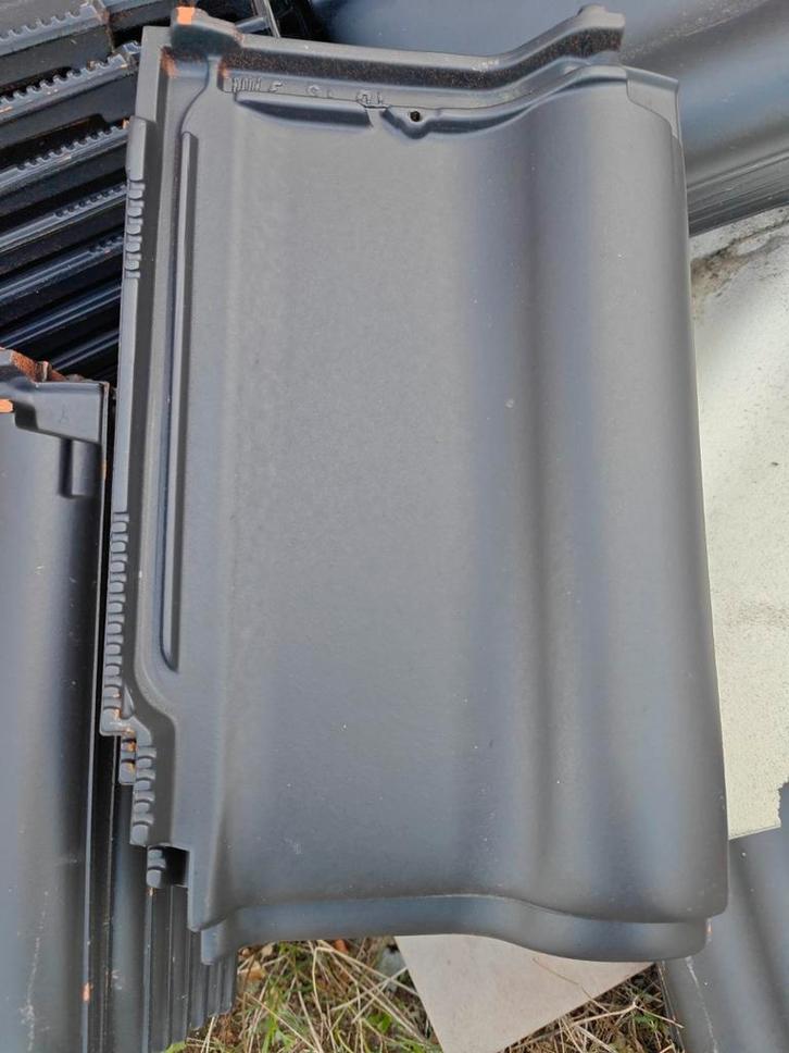 500 nieuwe dakpannen mat antraciet moet weg, Doe-het-zelf en Verbouw, Dakpannen en Dakbedekking, Nieuw, Dakpannen, Steen of Klei