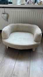 Nieuw lief hondenbed/bankje voor klein/middelgrote hondjes, Ophalen of Verzenden, Zo goed als nieuw