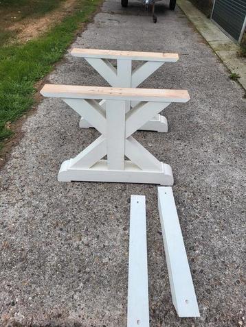 Kloostertafel poten  beschikbaar voor biedingen