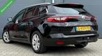 Renault Megane Estate 1.3 TCe Limited Trekhaak/Navi/Clima/Cr, Voorwielaandrijving, 65 €/maand, Gebruikt, 4 cilinders