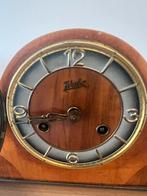 Antieke Wuba Tafelklok, Ophalen