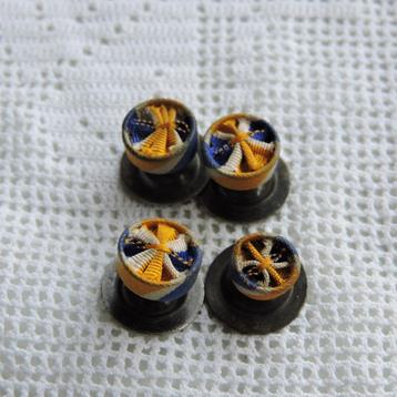 Oranje-Nassau “Officier” knoopsgatversiersel 4 stuks beschikbaar voor biedingen