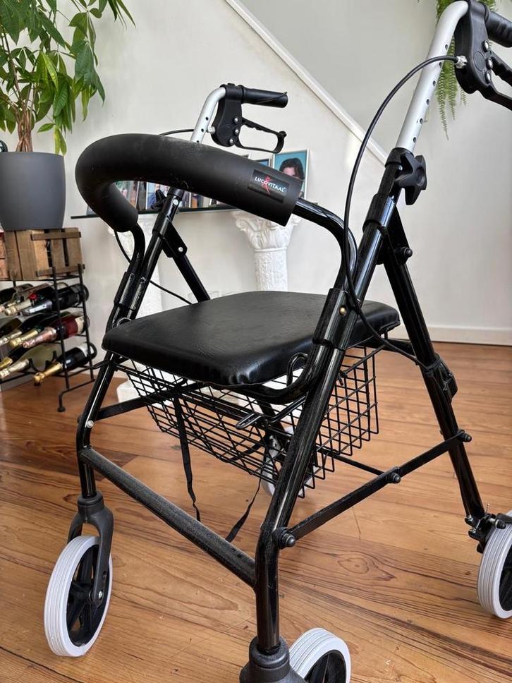 lucovitaal rollator NIEUW, Diversen, Rollators, Nieuw, Lichtgewicht, Opvouwbaar, Ophalen of Verzenden
