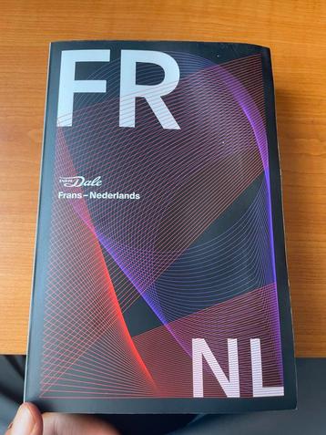 Van Dale woordenboek Frans - Nederlands beschikbaar voor biedingen