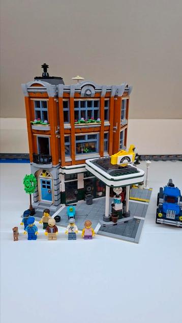 Lego creator expert 10264 Corner garage beschikbaar voor biedingen