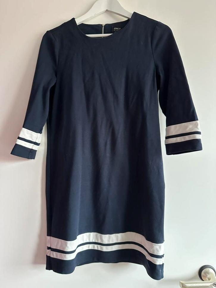 Fijne jurk netjes en sportieve look Only maat S, Kleding | Dames, Jurken, Zo goed als nieuw, Maat 36 (S), Blauw, Boven de knie