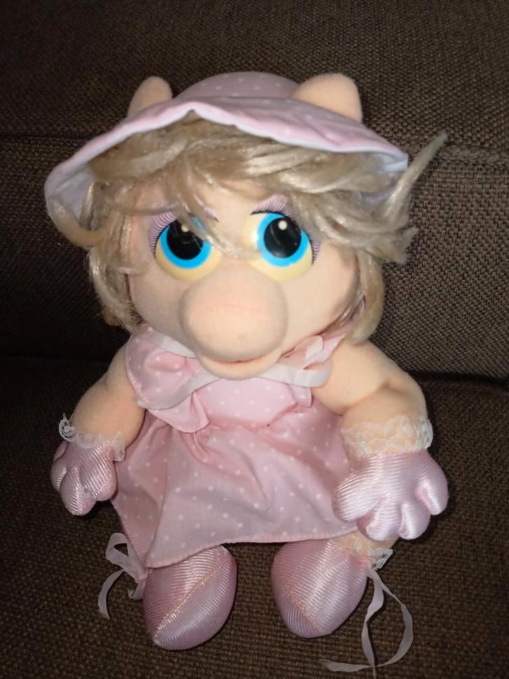 Vintage baby miss piggy, 1986, rainbow toys, henson., Verzamelen, Film en Tv, Zo goed als nieuw, Ophalen of Verzenden