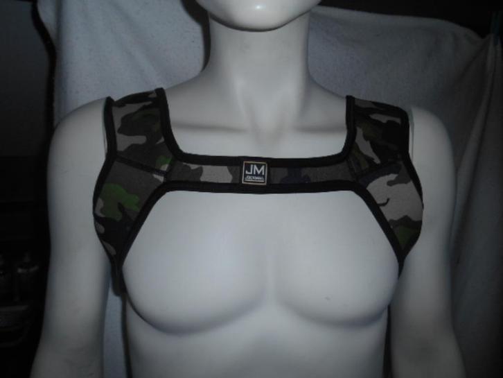 Harnas verstelbaar leger kleur  neopreen materiaal merk JM, Hobby en Vrije tijd, Feestartikelen, Nieuw, Kostuum, Overige, Verzenden