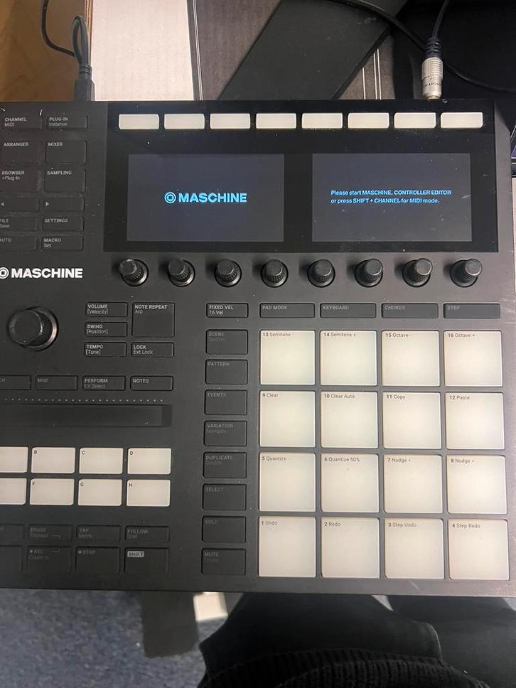 Native Instruments Maschine MK3, Muziek en Instrumenten, Midi-apparatuur, Ophalen of Verzenden