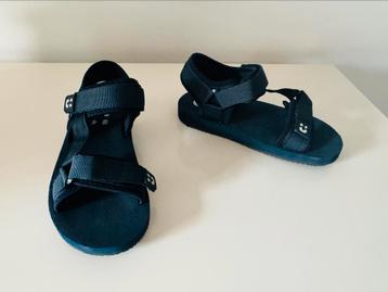 Muyters Tonal nieuwe donkerblauwe sandalen maat 33 beschikbaar voor biedingen