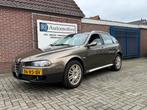 Alfa Romeo 156 Sportwagon 1.9 JTD Dist.Q4 APK/NAP/4X4, 1450 kg, Gebruikt, 4 cilinders, Bruin